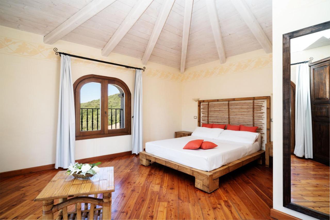Lh Pozzo Sacro Hotel